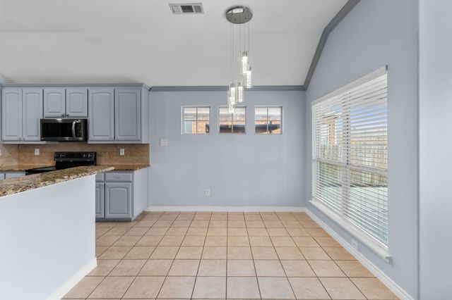 945 Jodie Drive, Weatherford, TX 76087