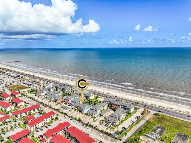 7000 Seawall Boulevard 811, Galveston, TX 77551