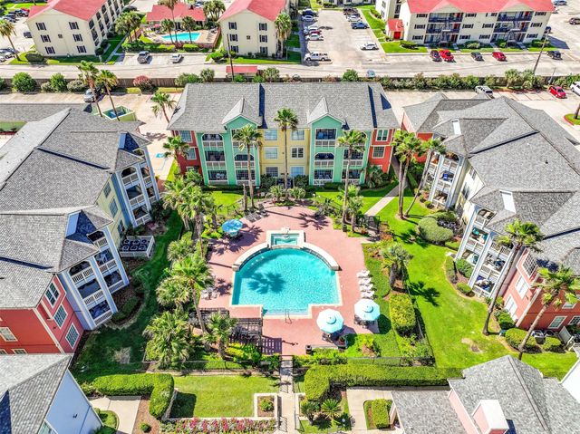 7000 Seawall Boulevard 811, Galveston, TX 77551