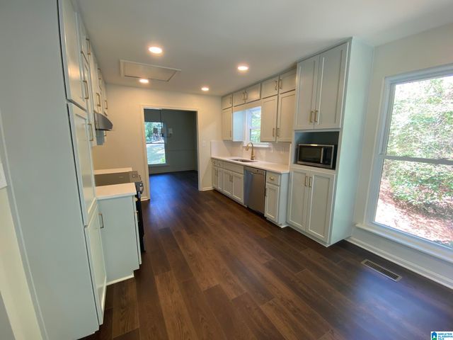 430 STONEBRIDGE ROAD, Irondale, AL 35210
