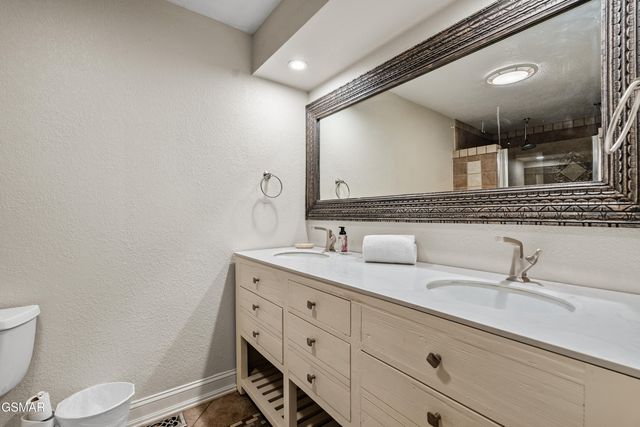 2803 Mary Ridge Farm Road, Sevierville, TN 37862