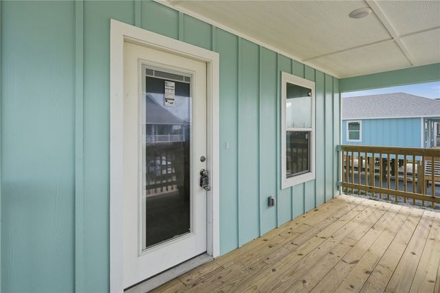 123 Flounder Dr, Port Aransas, TX 78373
