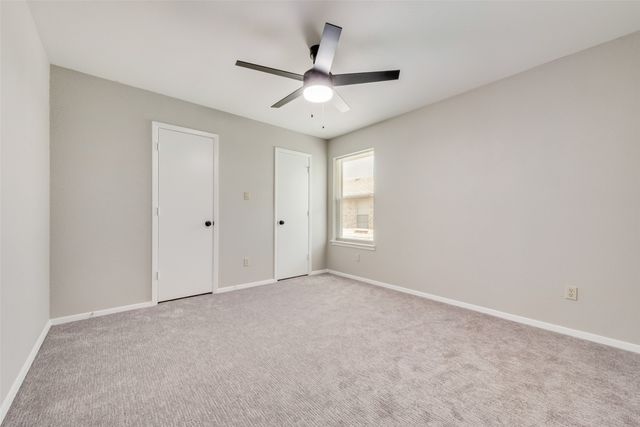 105 Wildwood Court, Grapevine, TX 76051
