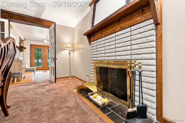 1192 Nicklaus Drive, Troy, MI 48085