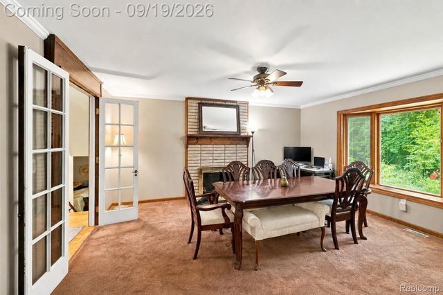 1192 Nicklaus Drive, Troy, MI 48085