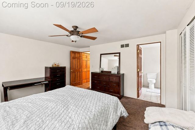 1192 Nicklaus Drive, Troy, MI 48085