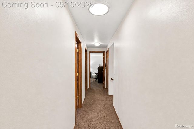 1192 Nicklaus Drive, Troy, MI 48085