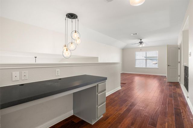 715 Wood Mesa CT, Round Rock, TX 78665