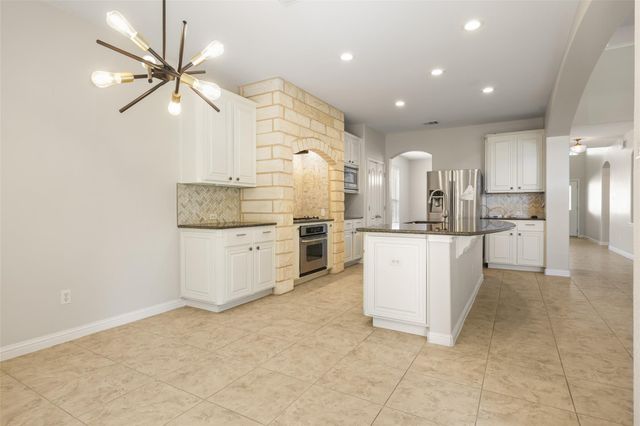 715 Wood Mesa CT, Round Rock, TX 78665