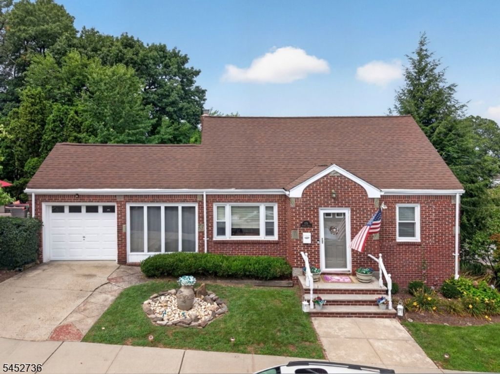 129 Belmohr St, Belleville Twp., NJ 07109 — exterior