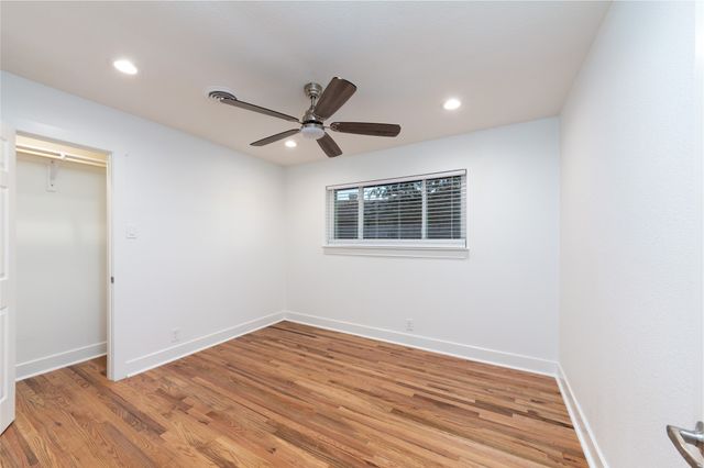 1241 Stevens Ridge Drive, Dallas, TX 75211