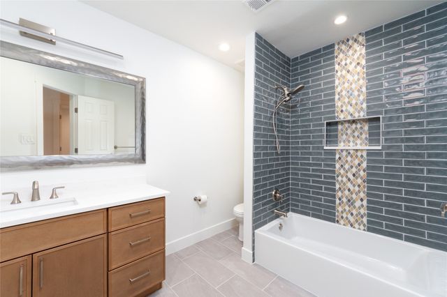 1241 Stevens Ridge Drive, Dallas, TX 75211