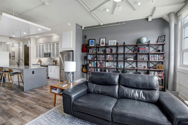 2600 W 7th Street 2454, Fort Worth, TX 76107