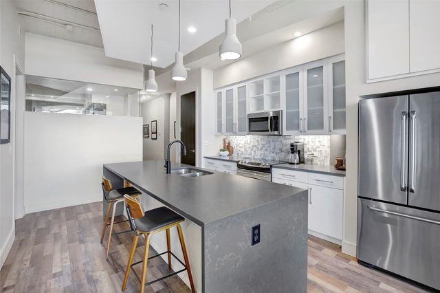 2600 W 7th Street 2454, Fort Worth, TX 76107