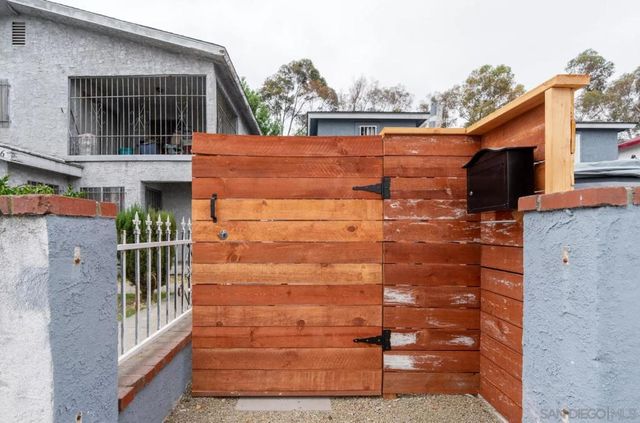 722 E 116Th, Los Angeles, CA 90059