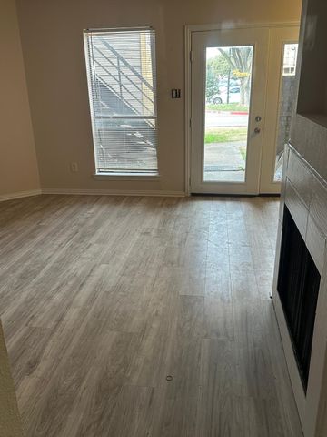 9809 Walnut Street E 107, Dallas, TX 75243