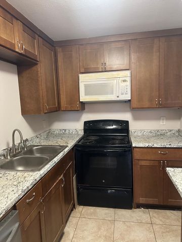 9809 Walnut Street E 107, Dallas, TX 75243