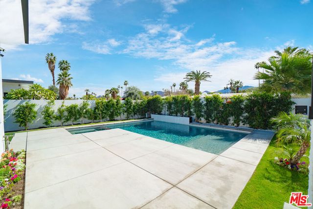 72872 Sonora Drive, Palm Desert, CA 92260