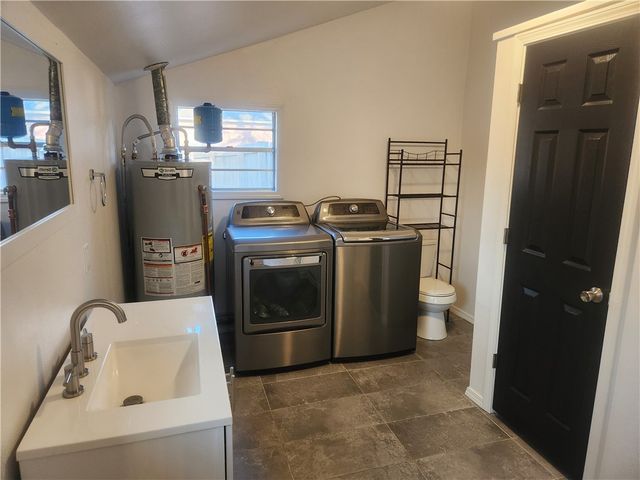 2913 Honeysuckle Lane, Russellville, AR 72801