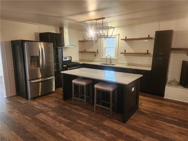 2913 Honeysuckle Lane, Russellville, AR 72801