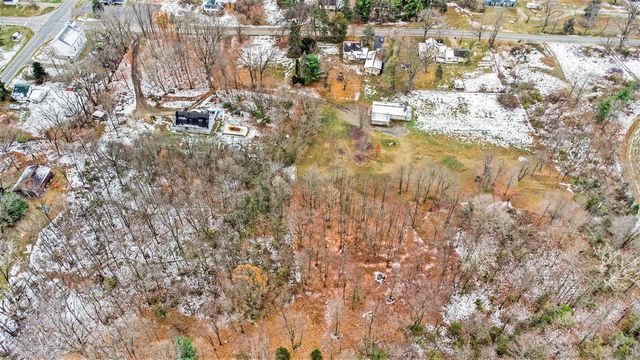 120 W Liberty Road, Clarklake, MI 49234