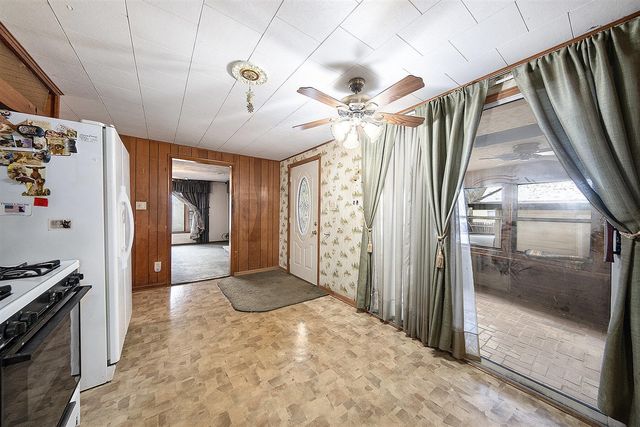 120 W Liberty Road, Clarklake, MI 49234