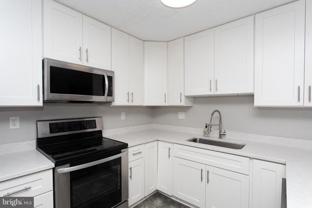 6428 BEAR CT, Waldorf, MD 20603