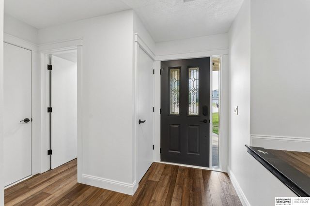 1235 S 169th Street, Omaha, NE 68130