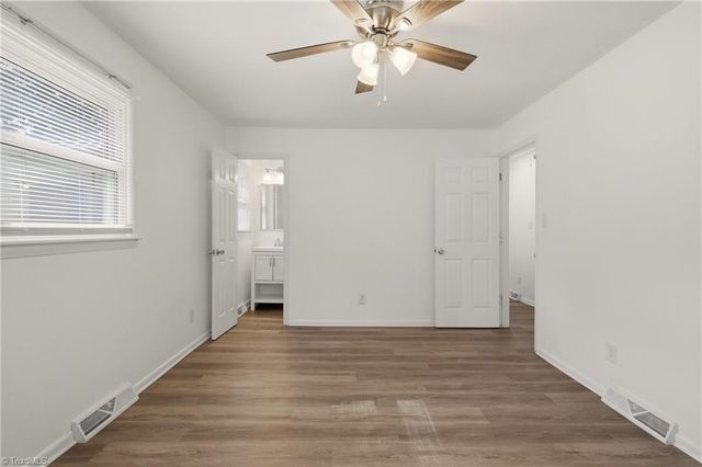 1609 Seven Oaks Place, High Point, NC 27265