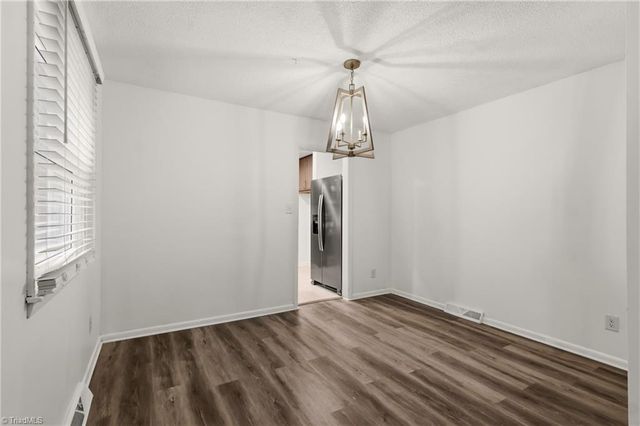 1609 Seven Oaks Place, High Point, NC 27265