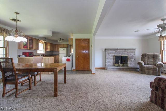 66 S Beverly Avenue, Austintown, OH 44515