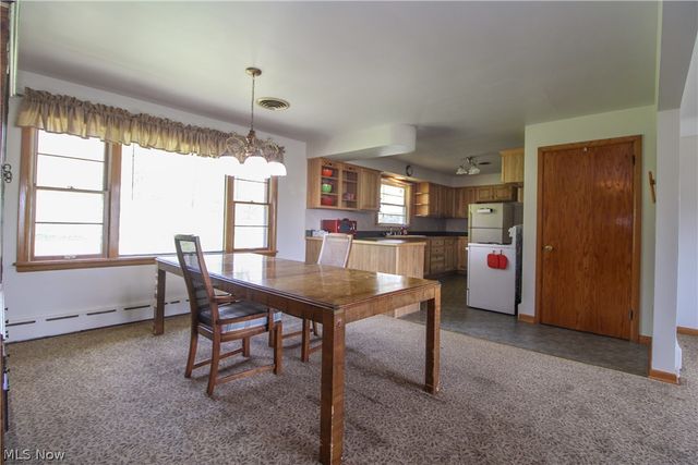 66 S Beverly Avenue, Austintown, OH 44515