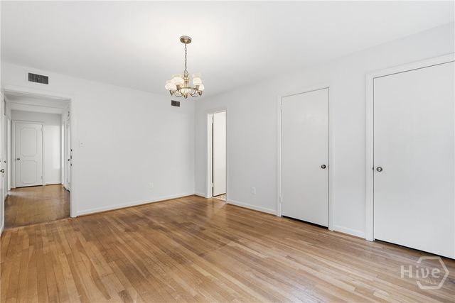 5729 Colonial Drive, Savannah, GA 31406