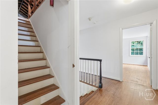 5729 Colonial Drive, Savannah, GA 31406