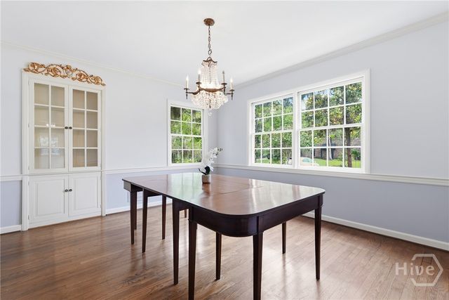 5729 Colonial Drive, Savannah, GA 31406