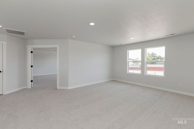 8274 E Cool River Lp, Nampa, ID 83687