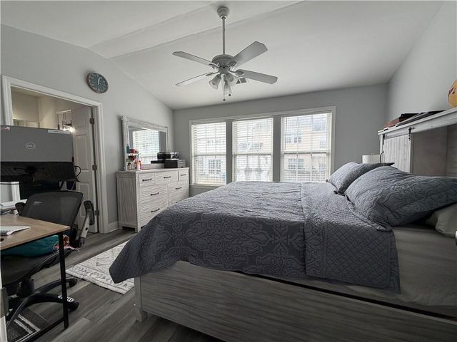 10900 Wittenridge Drive I4, Alpharetta, GA 30022