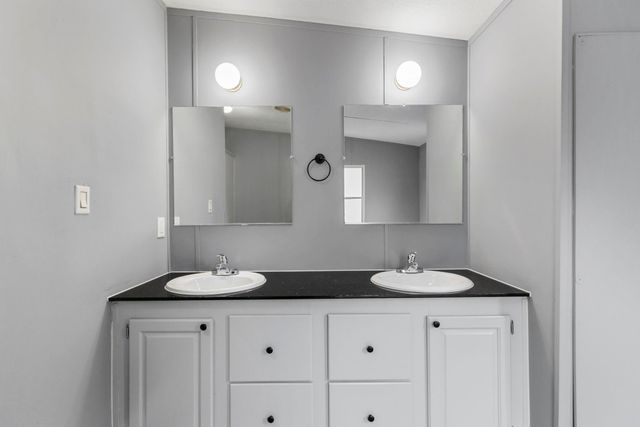 31218 Wide Oak Circle, Magnolia, TX 77355