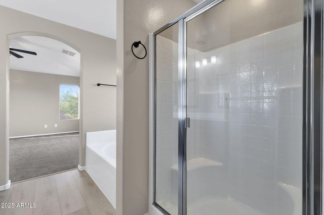 29272 N YELLOW BEE Drive N, San Tan Valley, AZ 85143