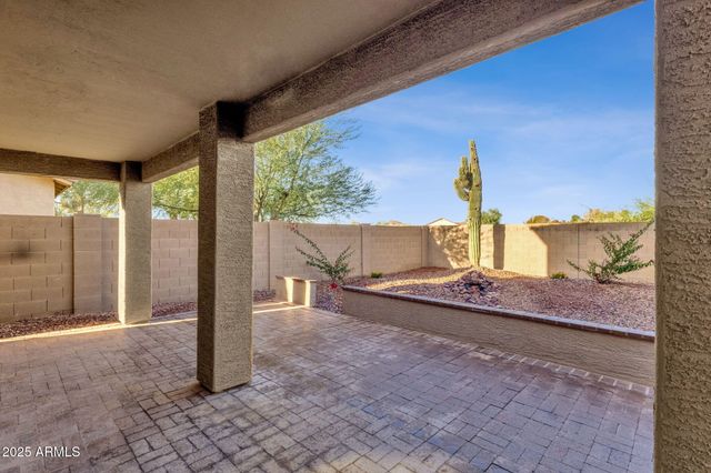 29272 N YELLOW BEE Drive N, San Tan Valley, AZ 85143