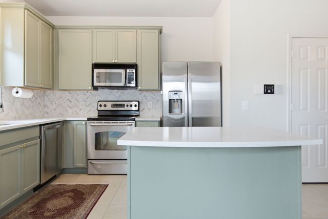 10812 Astor Drive, Fort Worth, TX 76244