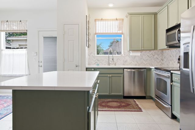 10812 Astor Drive, Fort Worth, TX 76244