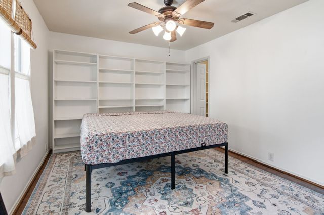 10812 Astor Drive, Fort Worth, TX 76244