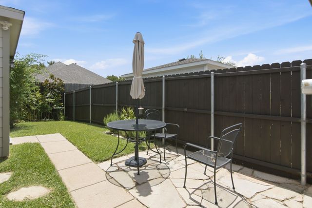 10812 Astor Drive, Fort Worth, TX 76244