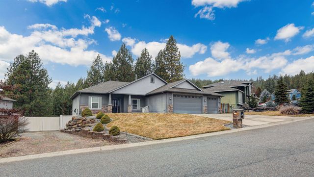 5805 N Hermosa Cir, Otis Orchards, WA 99027