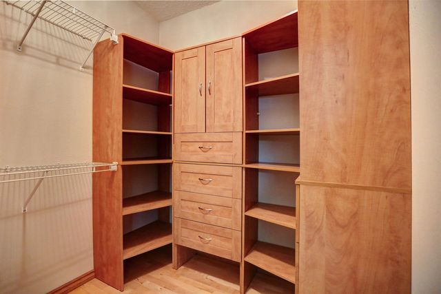 5805 N Hermosa Cir, Otis Orchards, WA 99027