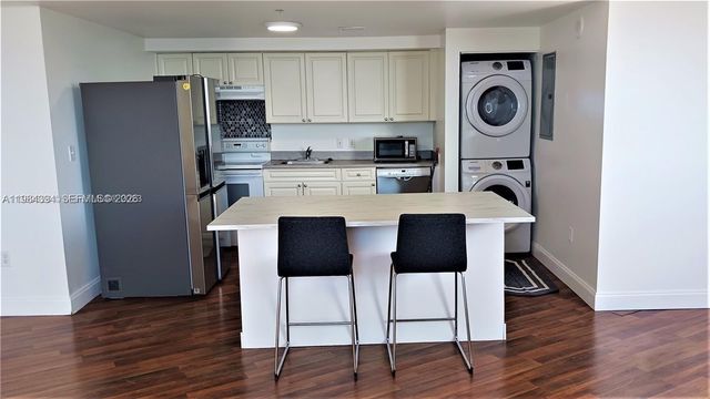 1 Glen Royal Pkwy 603, Miami, FL 33125