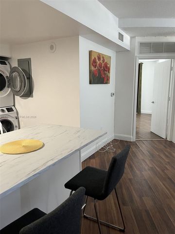 1 Glen Royal Pkwy 603, Miami, FL 33125