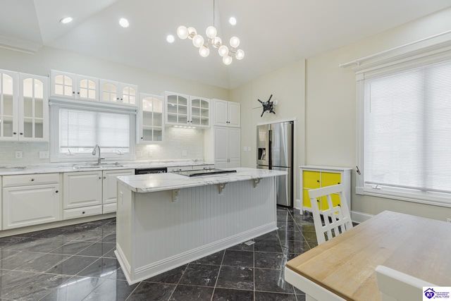 262 Thousand Oaks Drive, Elizabethtown, KY 42701