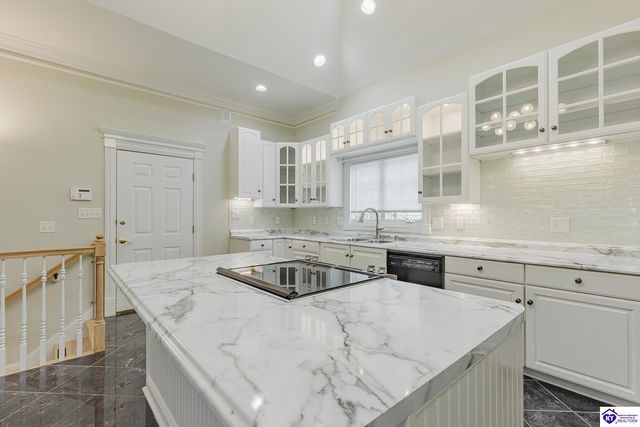 262 Thousand Oaks Drive, Elizabethtown, KY 42701